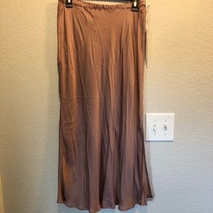 Mauve satin midi skirt. Size small. $35.